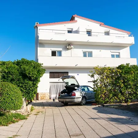 Apartments With Parking Space Razanac, Zadar - 6919 * Razanac