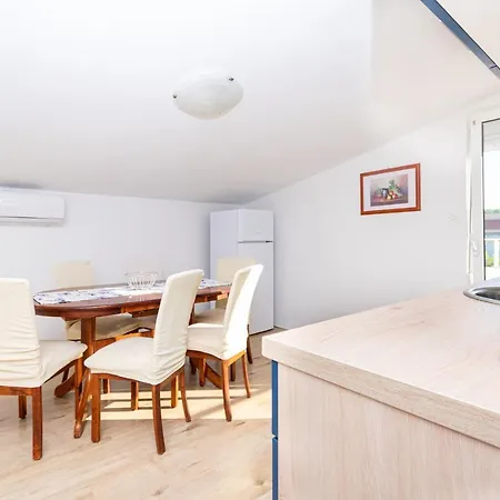 With Parking Space Razanac, Zadar - 6919 Lejlighed