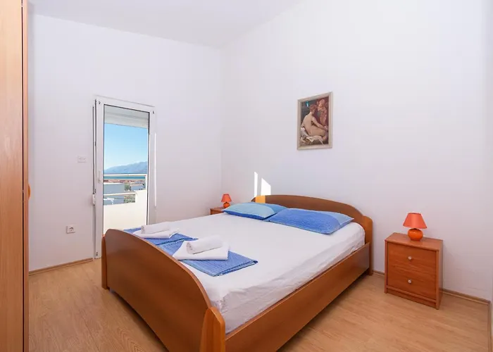With Parking Space Razanac, Zadar - 6919 Apartamento Ražanac