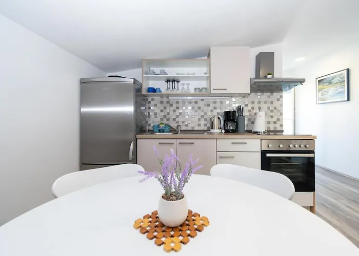 Apartamento With Parking Space Razanac, Zadar - 6919